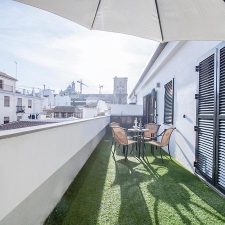 Apartamento Atico Real Suites Granada Luaran gambar