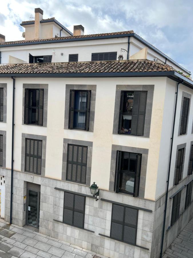 Apartamento Atico Real Suites Granada Luaran gambar