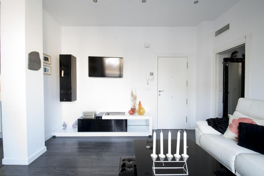 Apartamento Atico Real Suites Granada Luaran gambar